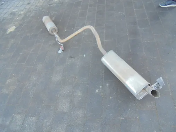 VW Audi Avgasljuddämpare OEM 2Q0253611S image 2