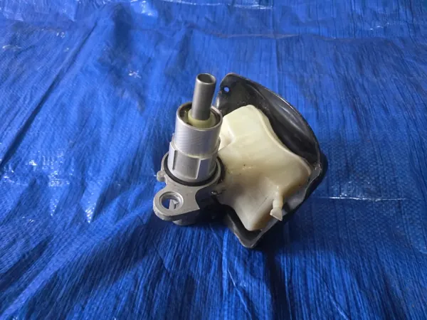 Audi Rempomp Servo OEM 8K0611367A - Gebruikt image 3