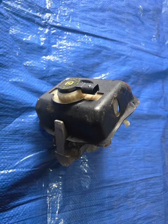 Audi Rempomp Servo OEM 8K0611367A - Gebruikt image 6