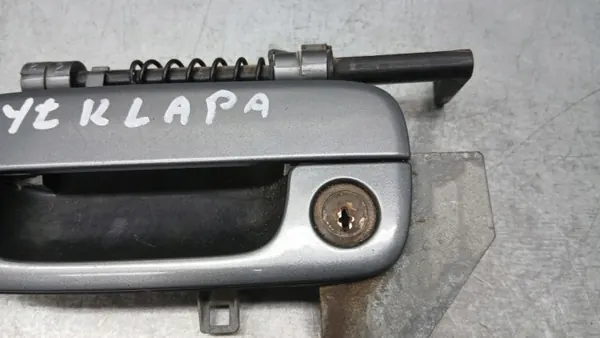Poignée de coffre OEM 9621858877 pour Citroen Berlingo image 3