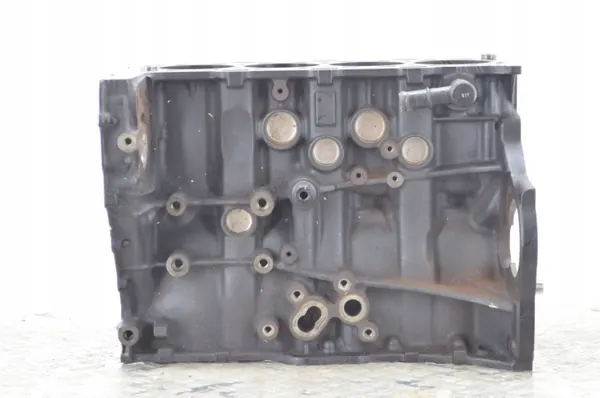 Kia Sorento Motorblock OEM 211102F600 - Begagnad image 2