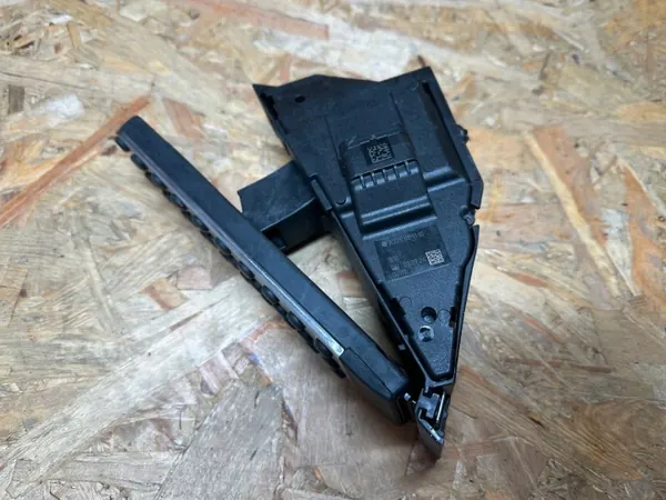 Pédale d'accélérateur Mercedes-Benz OEM A2233000100 image 5