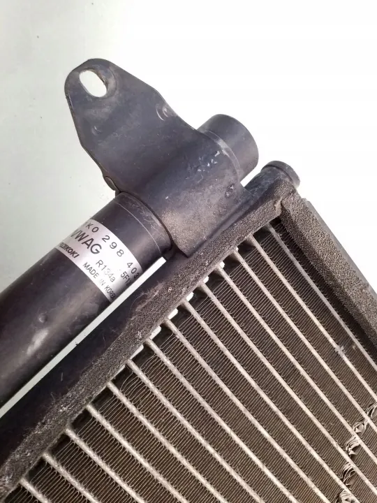 Condenseur AC Audi A3 S3 8P OEM 1K0298403 image 4