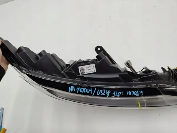 Nissan Juke II Rechter Frontscheinwerfer LED 90170975 image 6