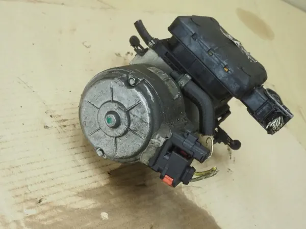 Pompe de suspension hydraulique Citroen C5 I 2.0 16V 9643373380 image 9