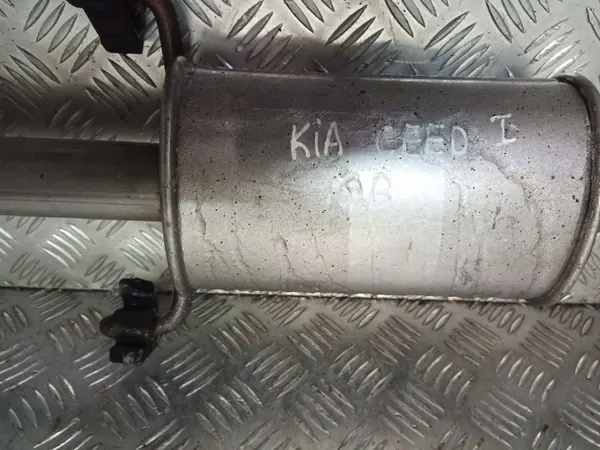 TŁUMIK ŚRODKOWY KIA CEED I 1.6 - OEM Mittljuddämpare image 3
