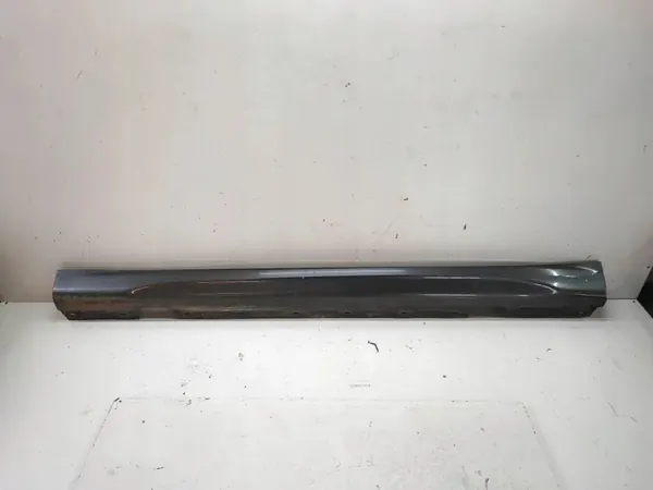Protetor de soleira esquerdo OEM 8038076 BMW X1 E84 image 2