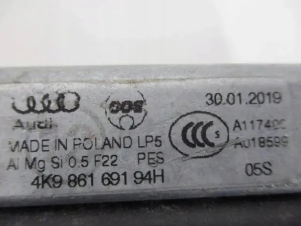 Rede de bagageira Audi A6 C8 OEM -123ds-d41d8c-30a687 image 9