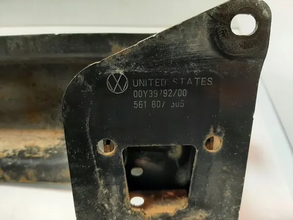 Volkswagen PASSAT B7 2012 Puskureinforcements image 3