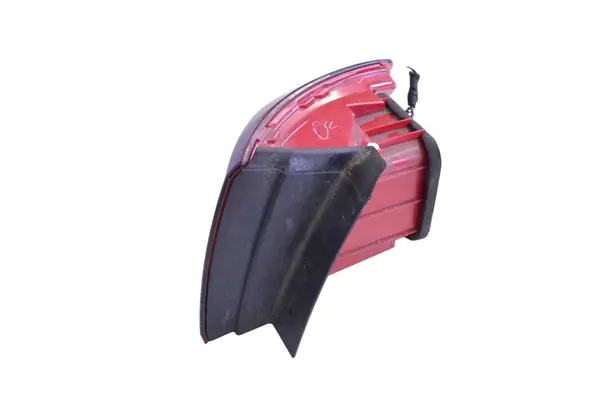 Luz trasera izquierda VW JETTA MK6 5C6945095E image 2