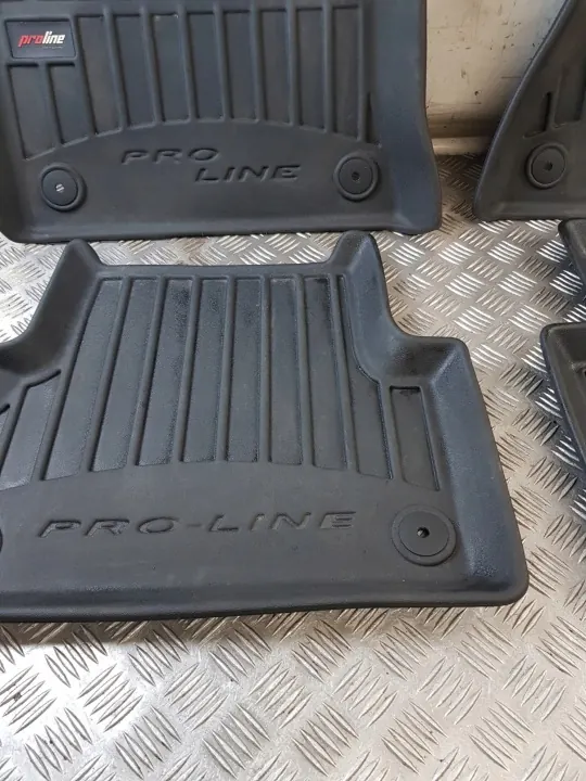 Proline Rubbermatten Set OEM DYWANIKI GUMOWE image 6