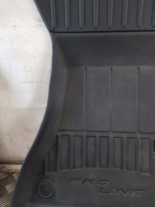 Proline Rubbermatten Set OEM DYWANIKI GUMOWE image 9