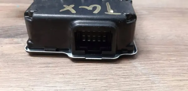 MAN Spanningsomzetter OEM 81259070348 - Gebruikt image 3
