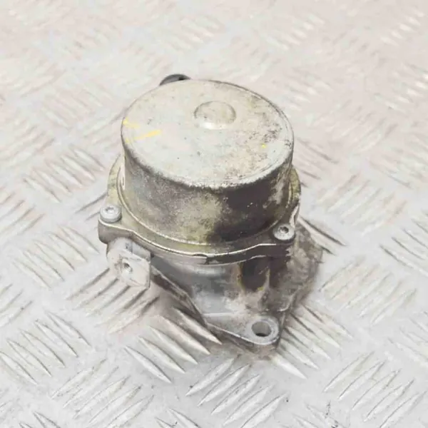 Imupumppu Dacia Duster 1.5L 2013 OEM 8201005306 image 3