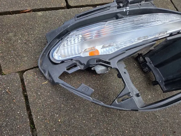 Indicador dianteiro direito + Grade PEUGEOT 308 T9 13-2016 image 2