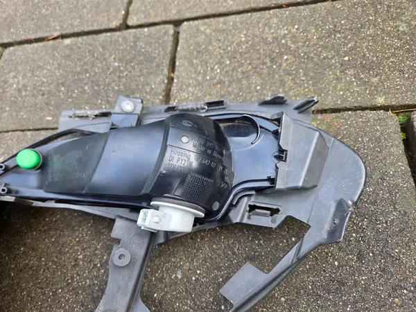 Indicador dianteiro direito + Grade PEUGEOT 308 T9 13-2016 image 8