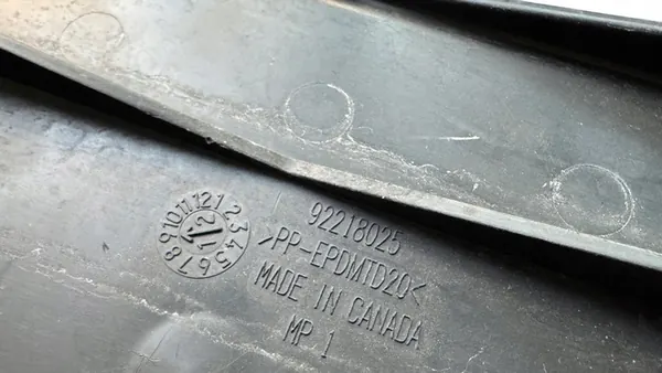 Soporte de matrícula 92218025 image 3