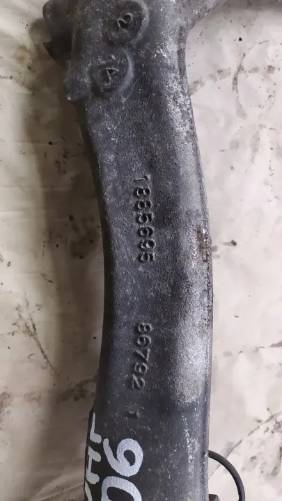 Oljefylltapp OEM 1885695 för DAF XF 106 Euro6 image 3