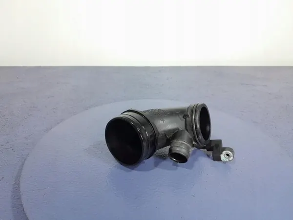 VW TIGUAN II 2.0 TFSI Luftrohr 5Q0129635R image 3