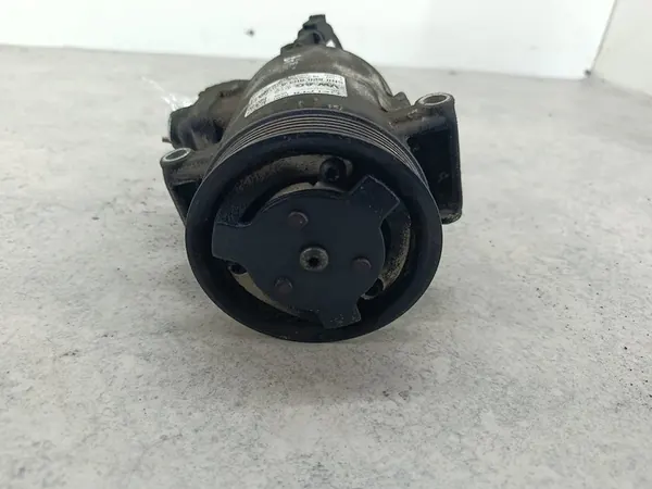 Ilmastointikompressori SKODA OCTAVIA II FL 5N0820803A image 3