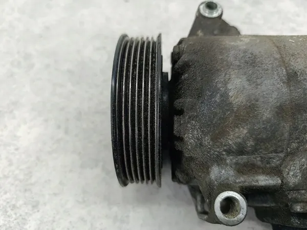 Ilmastointikompressori SKODA OCTAVIA II FL 5N0820803A image 8