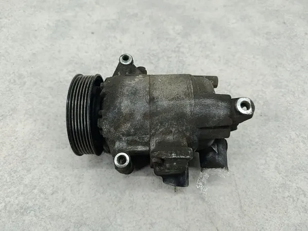 Ilmastointikompressori SKODA OCTAVIA II FL 5N0820803A image 9