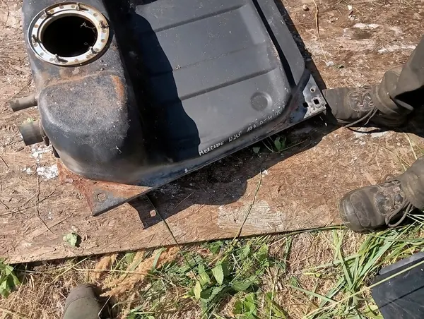 Bränsletank Mercedes W169 A-Klass A1694701701 image 4