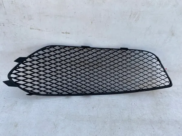 Rejilla del parachoques delantero MERCEDES CLA W117 AMG A1178851822 image 2