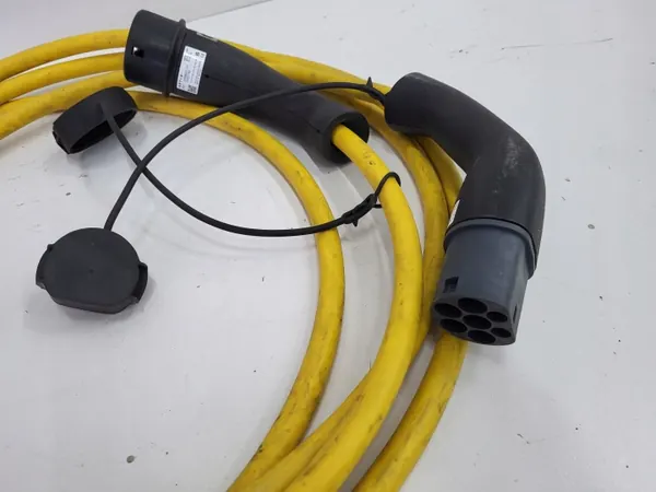 Câble de charge OEM 52227782 pour Fiat 500 EV et Jeep Avenger EV image 5