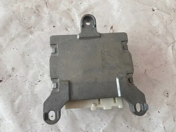 Módulo direção assistida OEM 89650-0H030 image 3