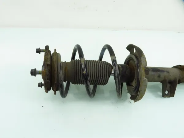 Oikea Etu-McPherson-Jousitus OEM 5466D2R250 image 4