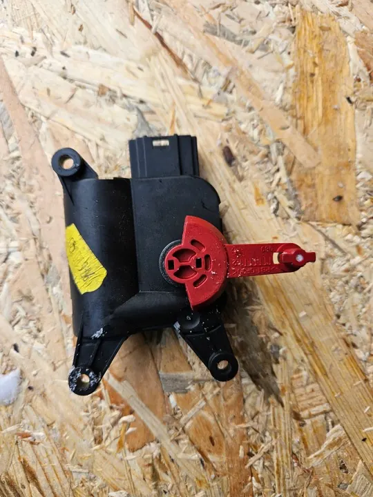 Lämmityksen Ohjausmoottori Audi A4 B6 B7 8E1820511 image 2