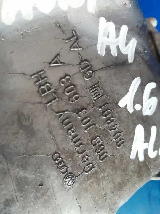 Volkswagen OE 06B 103 603 A oljepanna image 2