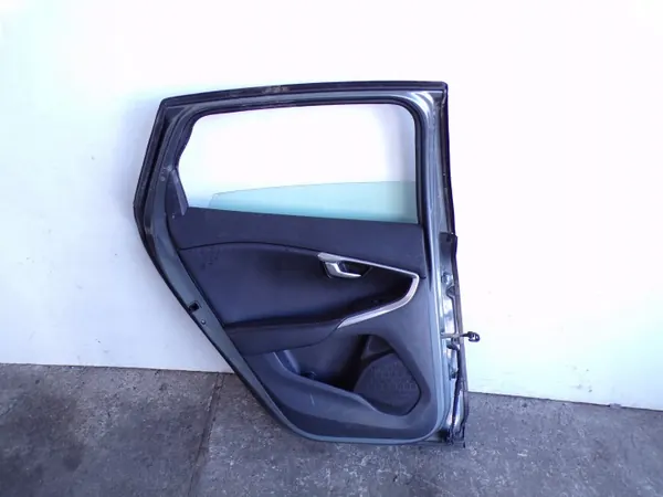 GORLICE Linker Achterdeur voor Volvo V40 II - Gebruikt image 10