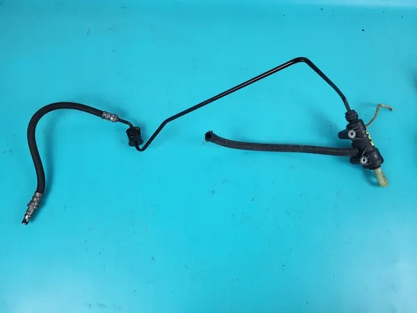 Tuyau d'embrayage BMW E90 E91 2.0 D N47 320 D image 1