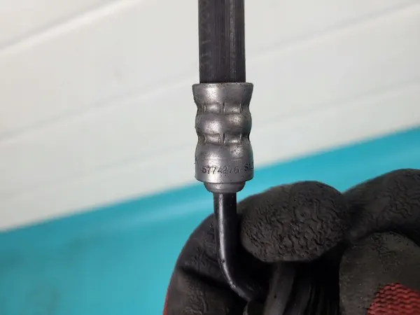 Tuyau d'embrayage BMW E90 E91 2.0 D N47 320 D image 5