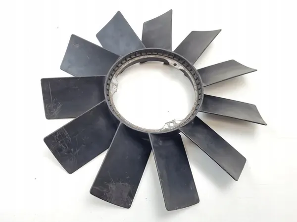 1999 BMW 5 E39 Jäähdyttimen tuuletin 1744971 image 3