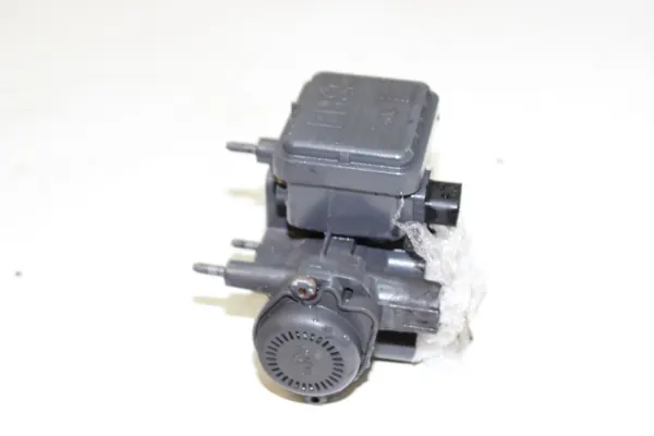 Válvula de freno EBS Mercedes OEM A0014311613 image 3