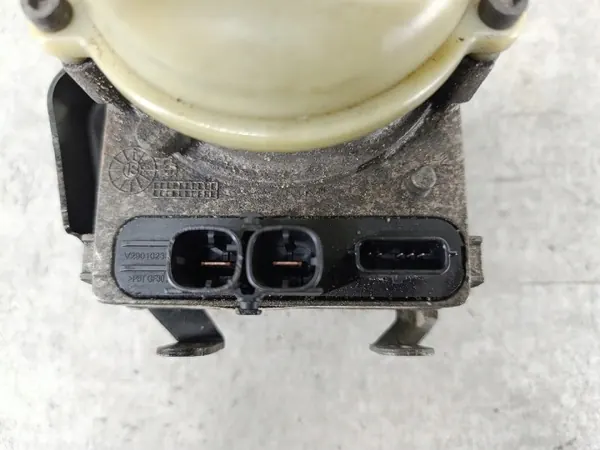 Pompe de direction électrique OEM 491103919R Dacia Dokker image 7