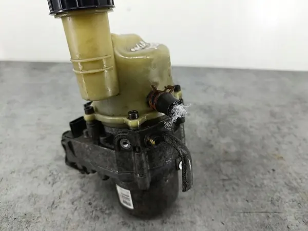 Pompe de direction électrique OEM 491103919R Dacia Dokker image 9