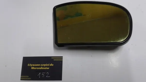 Insert de espejo derecho OEM 4131333470 - Usado image 2