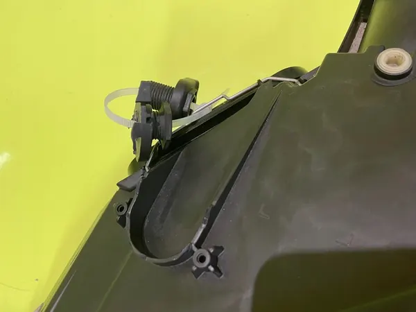 FARO ESQUERDO SEAT LEON 5F1941005 image 6