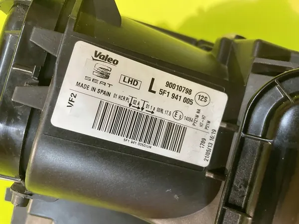 FARO ESQUERDO SEAT LEON 5F1941005 image 8
