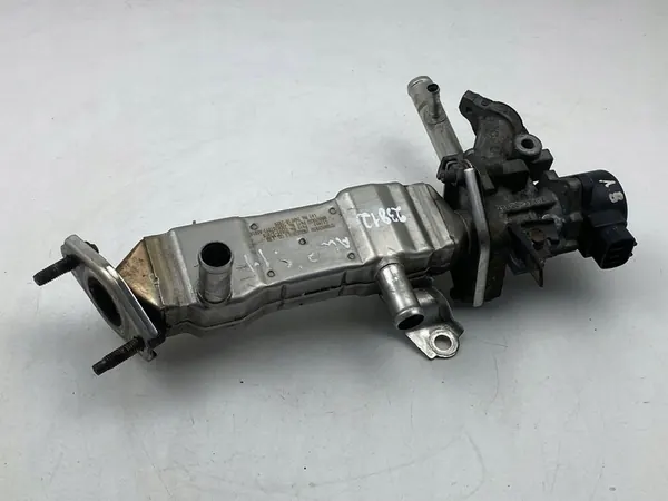 Toyota OE 25601-37010 Pakokaasujäähdytin image 3