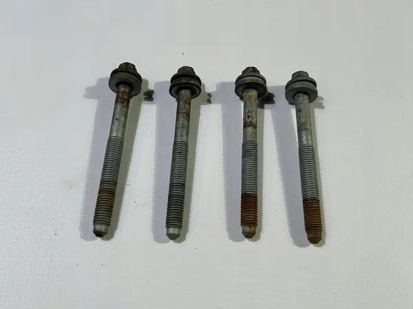 Boulons de montage avant Maserati Ghibli M157 2013- OEM 32385615 image 1