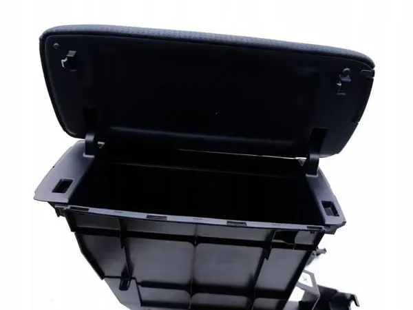 Accoudoir console centrale Toyota Prius 2017 OEM 5891347040 image 5