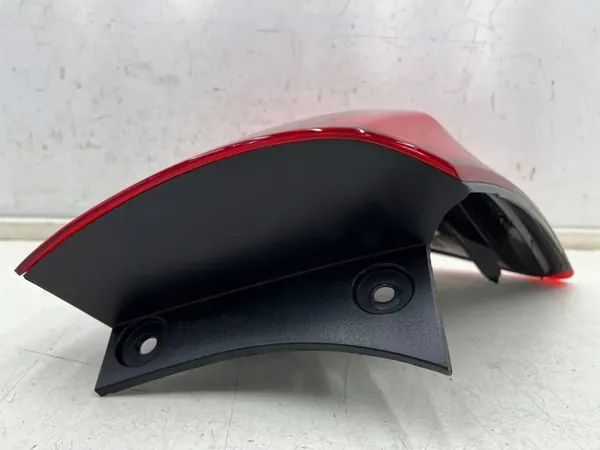 Lámpara trasera izquierda Nissan Qashqai J10 26555JD000 image 6