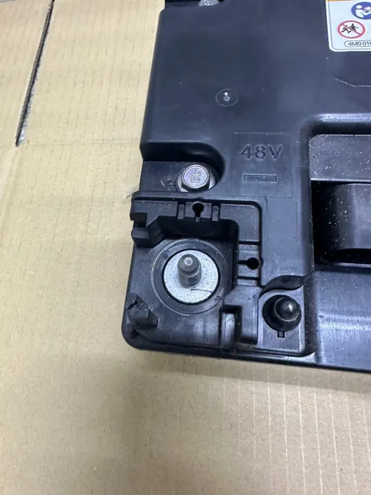 Batterie Mild Hybrid OEM 4N0915105E 9Ah Audi Occasion image 3