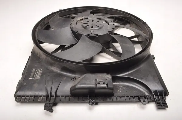 MERCEDES CLS W218 3.0 D VENTILATOR A2045000293 image 5