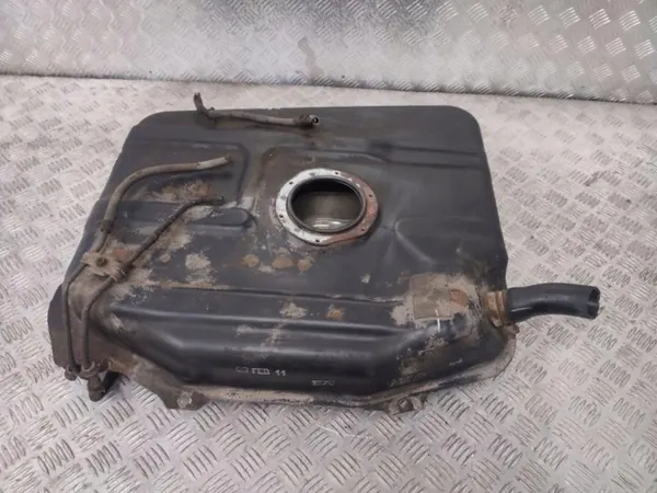 Kraftstofftank OEM 449635 für Suzuki Alto 2009-2014 image 5